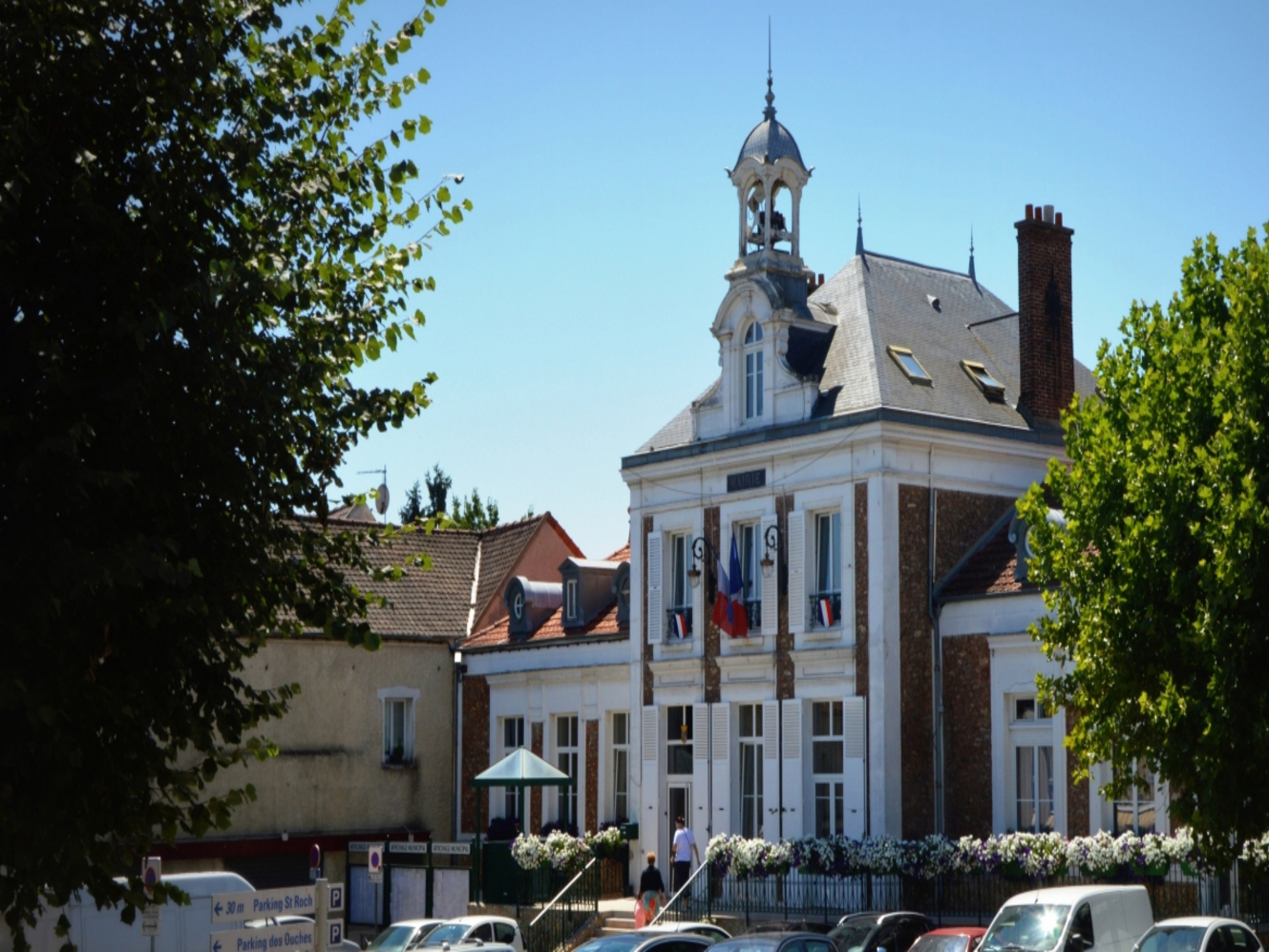 h-tel-de-ville-chanteloup-les-vignes
