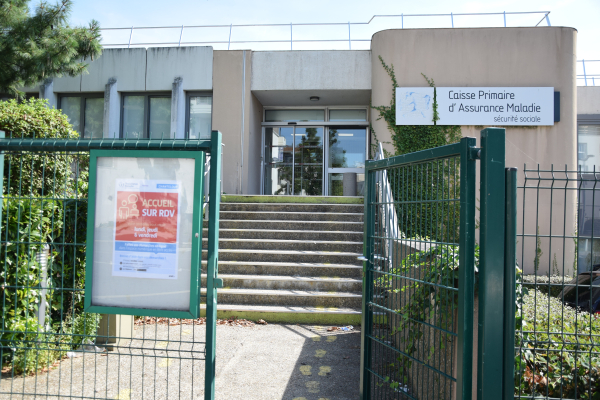 Réouverture de la Caisse Primaire d'Assurance Maladie de Chanteloup-les-Vignes